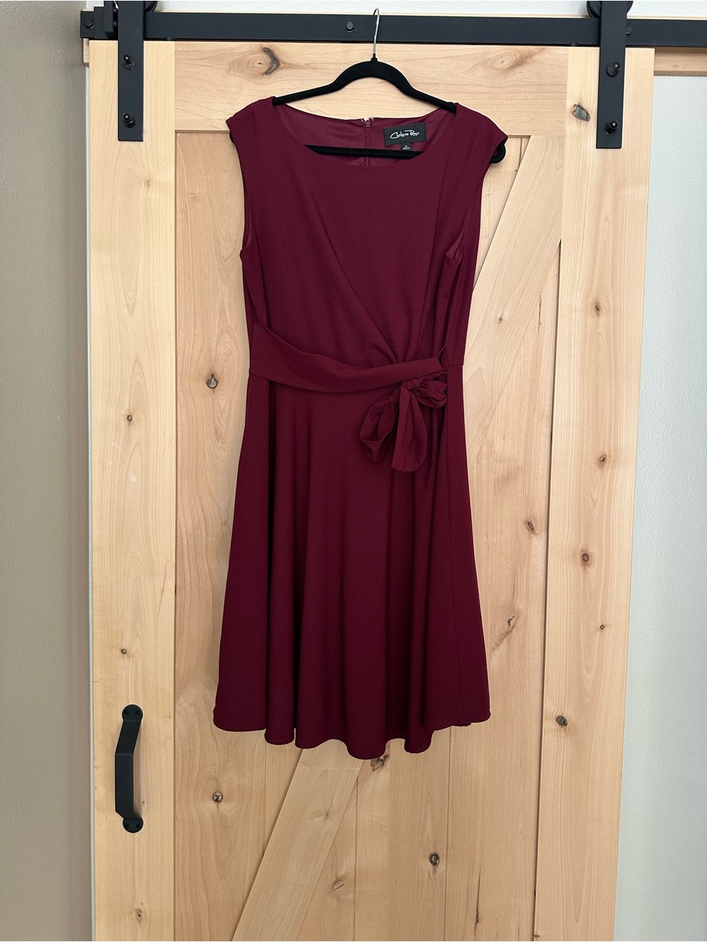 Sleeveless A-line Formal/ Semi-formal Dress, Maroon, Size 14